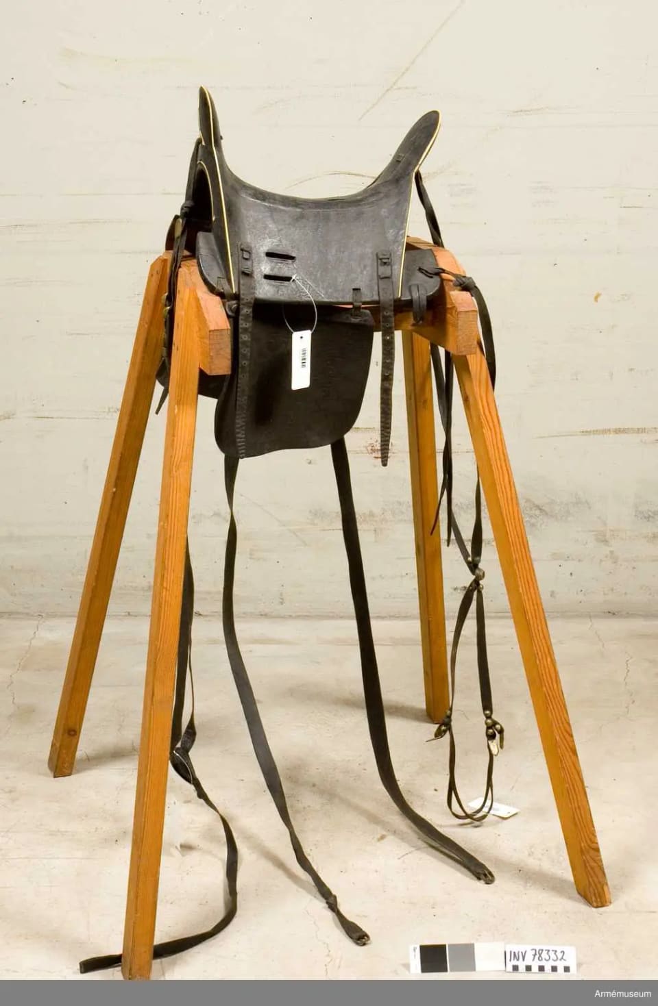 Russian Cossack saddle, 1880–1900 (Armémuseum, Stockholm) — for illustration