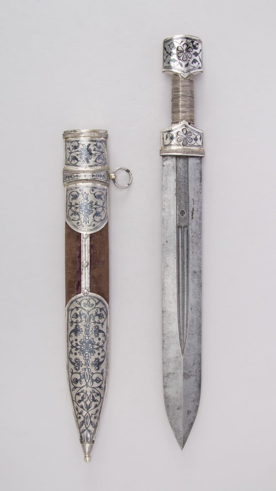 Kinjal, Guria (possibly Batumi), c. 1900 — for illustration
